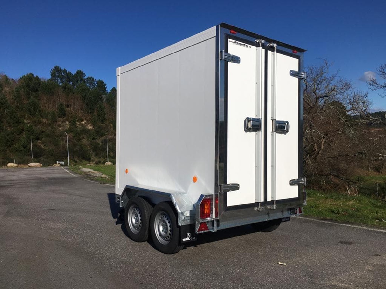 Especiales | Remolques disponibles en Remolcar - Vilagarcía